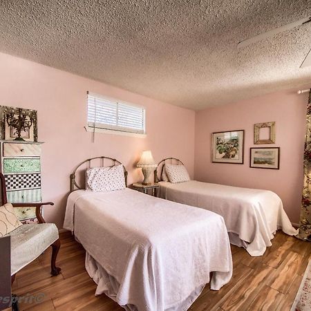 Binky'S Nest Apartman Fredericksburg Kültér fotó